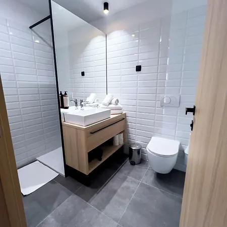 Sea Marina Hotel 4*